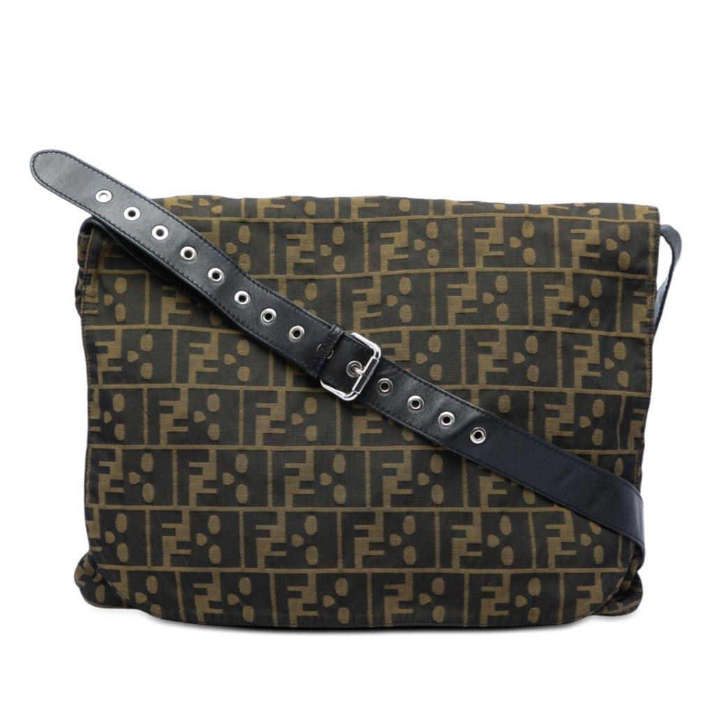 Fendi حقيبة زوكا قماش جمجمة رسول