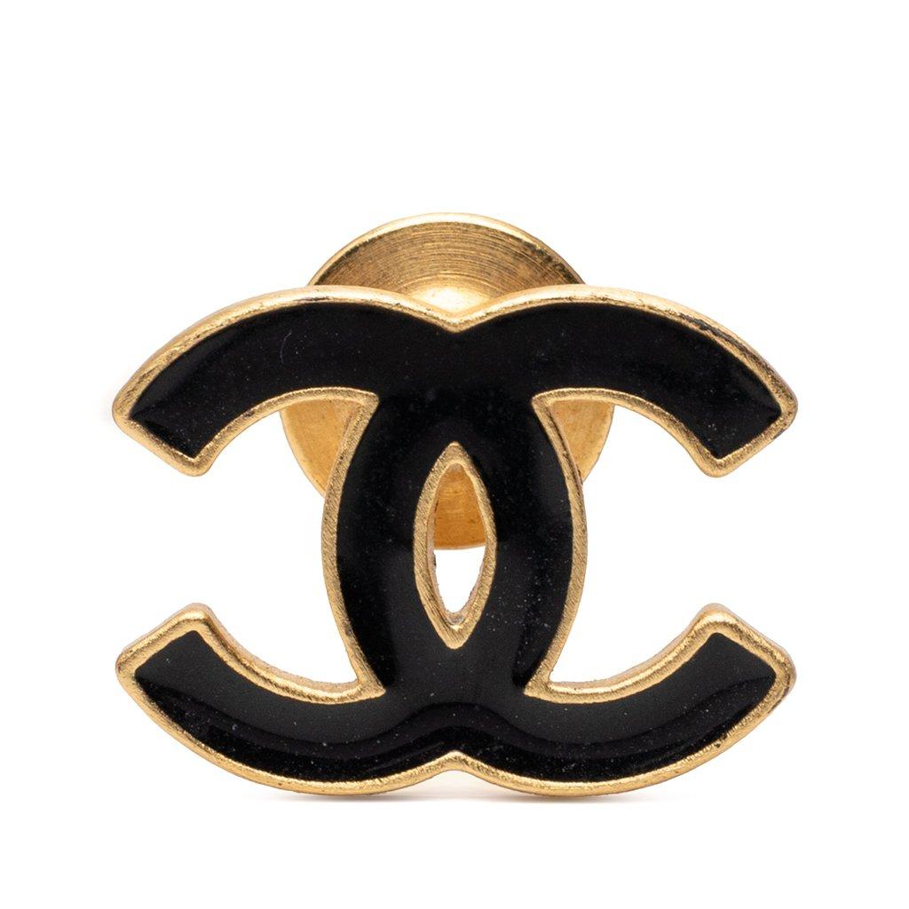 Chanel بروش دبوس مطلي بالمينا ومزين بحرف CC ذهبي