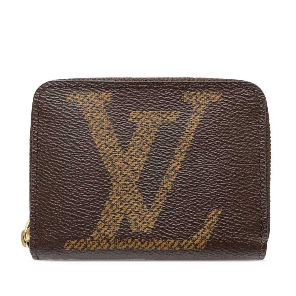 Louis Vuitton Monogram Giant Zippy Coin Pouch