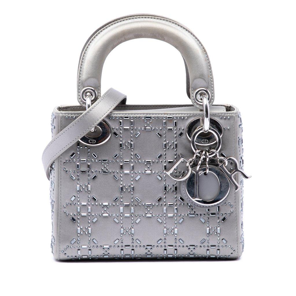 Dior ليدي ديور صغيرة من الساتان بنقشة كاناج مرصعة بالكريستال