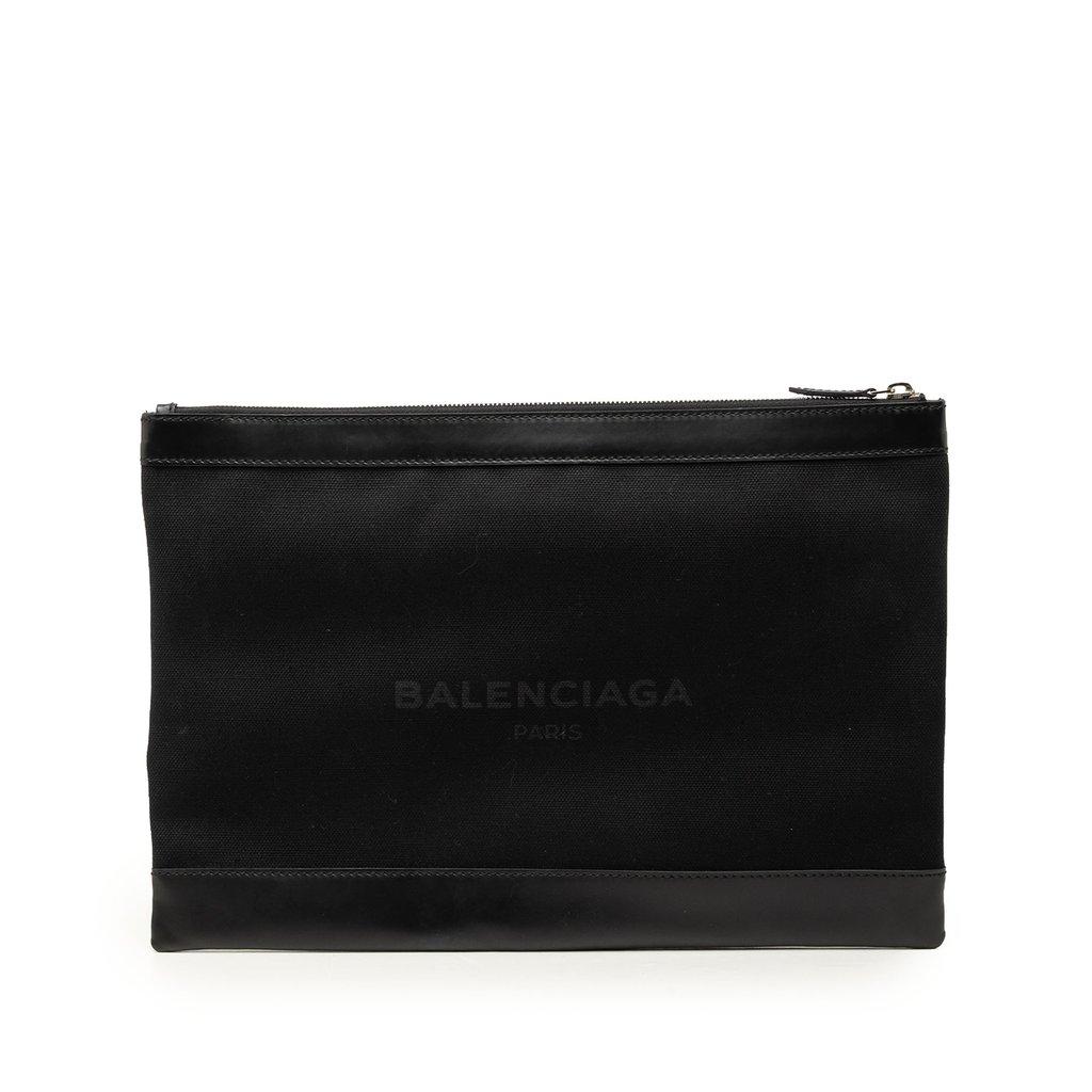 Balenciaga حقيبة يد قماشية زرقاء داكنة بمشبك، مقاس كبير