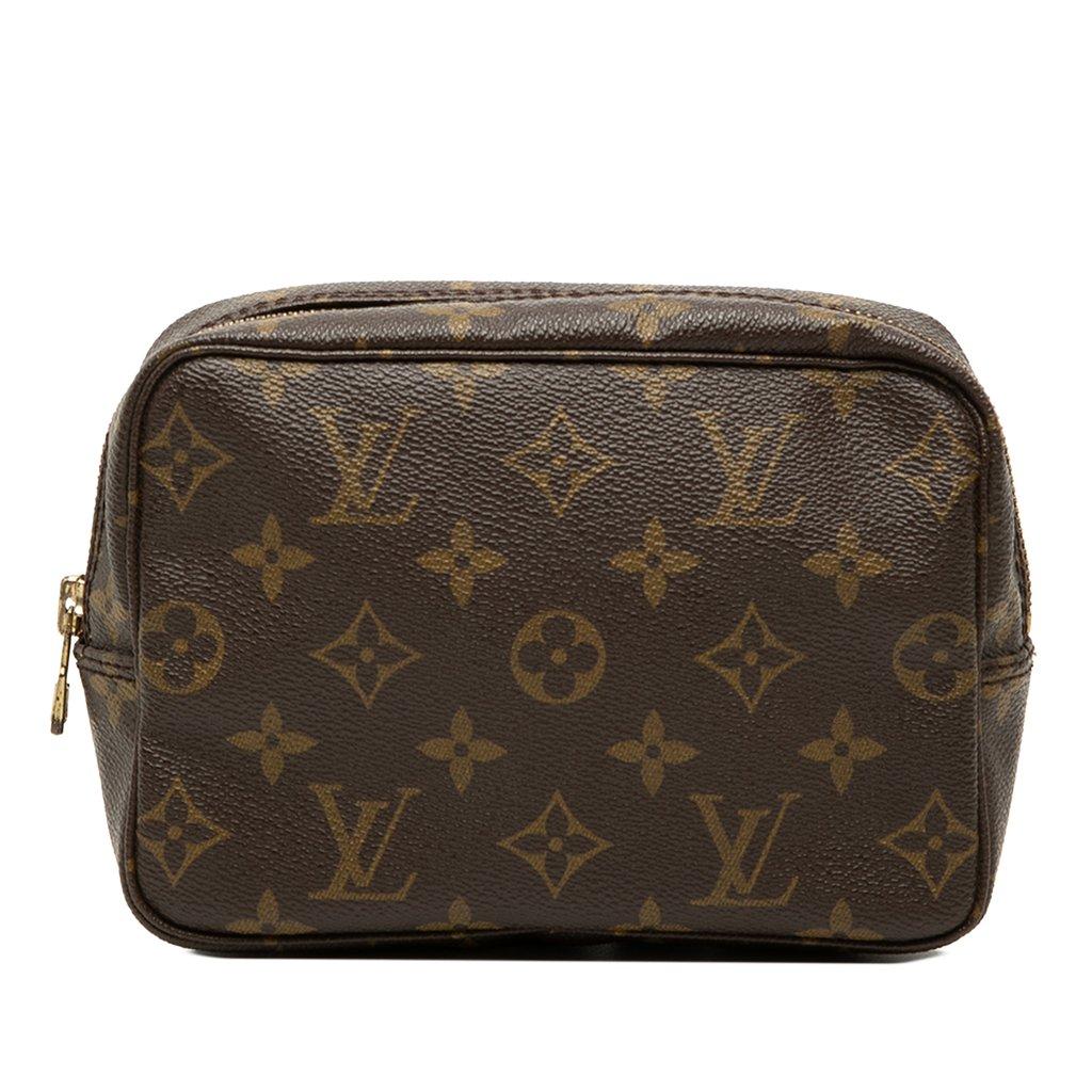Louis Vuitton Monogram Trousse Toilette 18