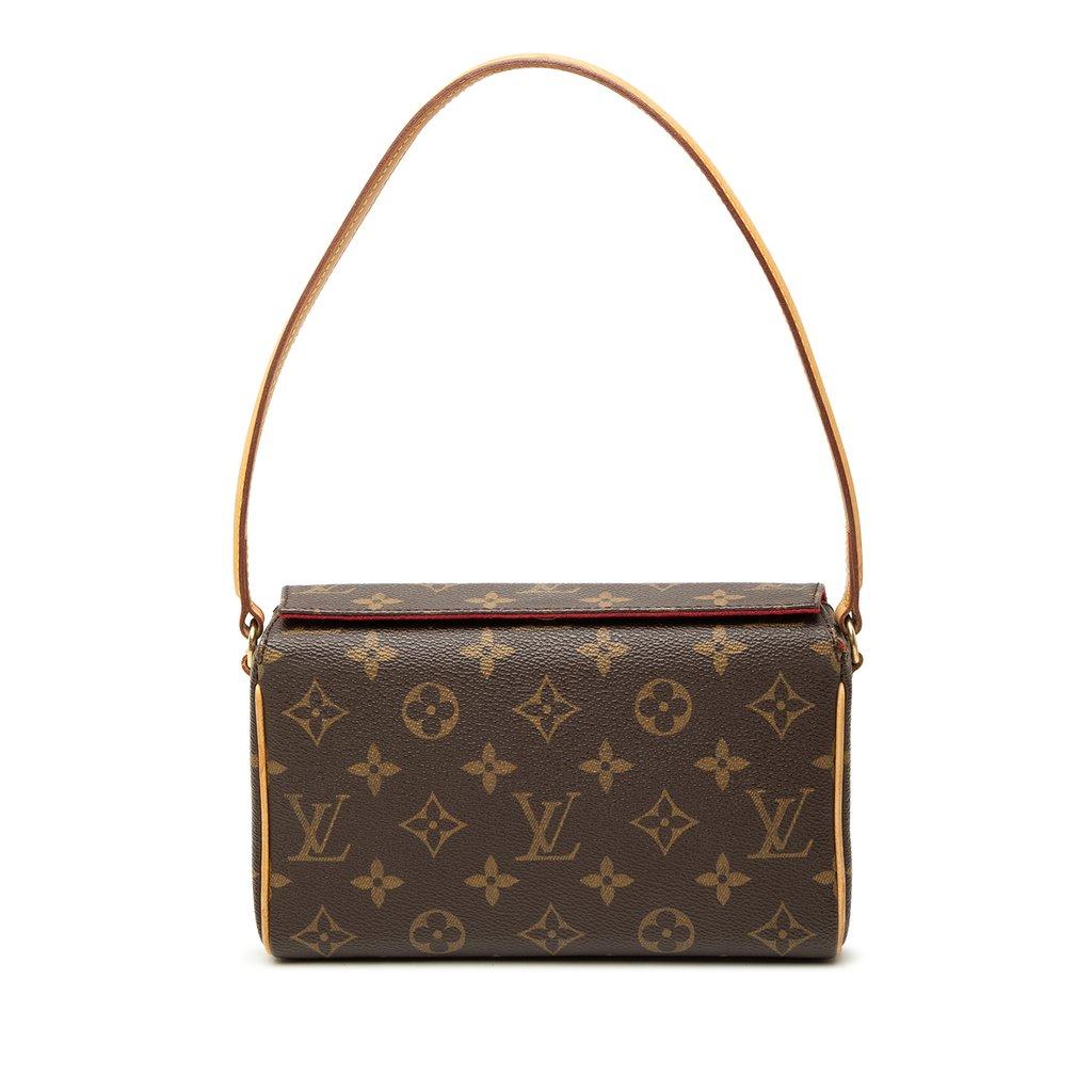 Louis Vuitton حفل موسيقي أحادي اللون