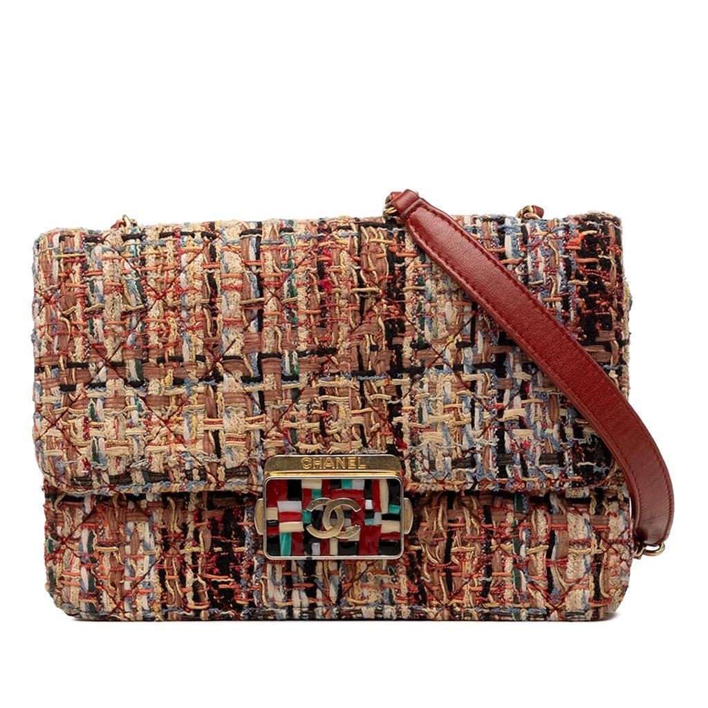 Chanel غطاء قفل صغير مبطن من التويد