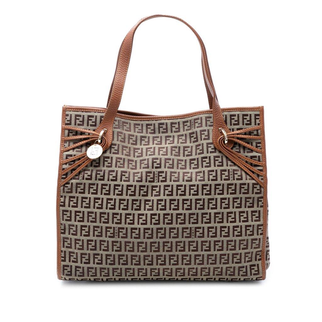 Fendi حقيبة قماشية بلون الكوسة