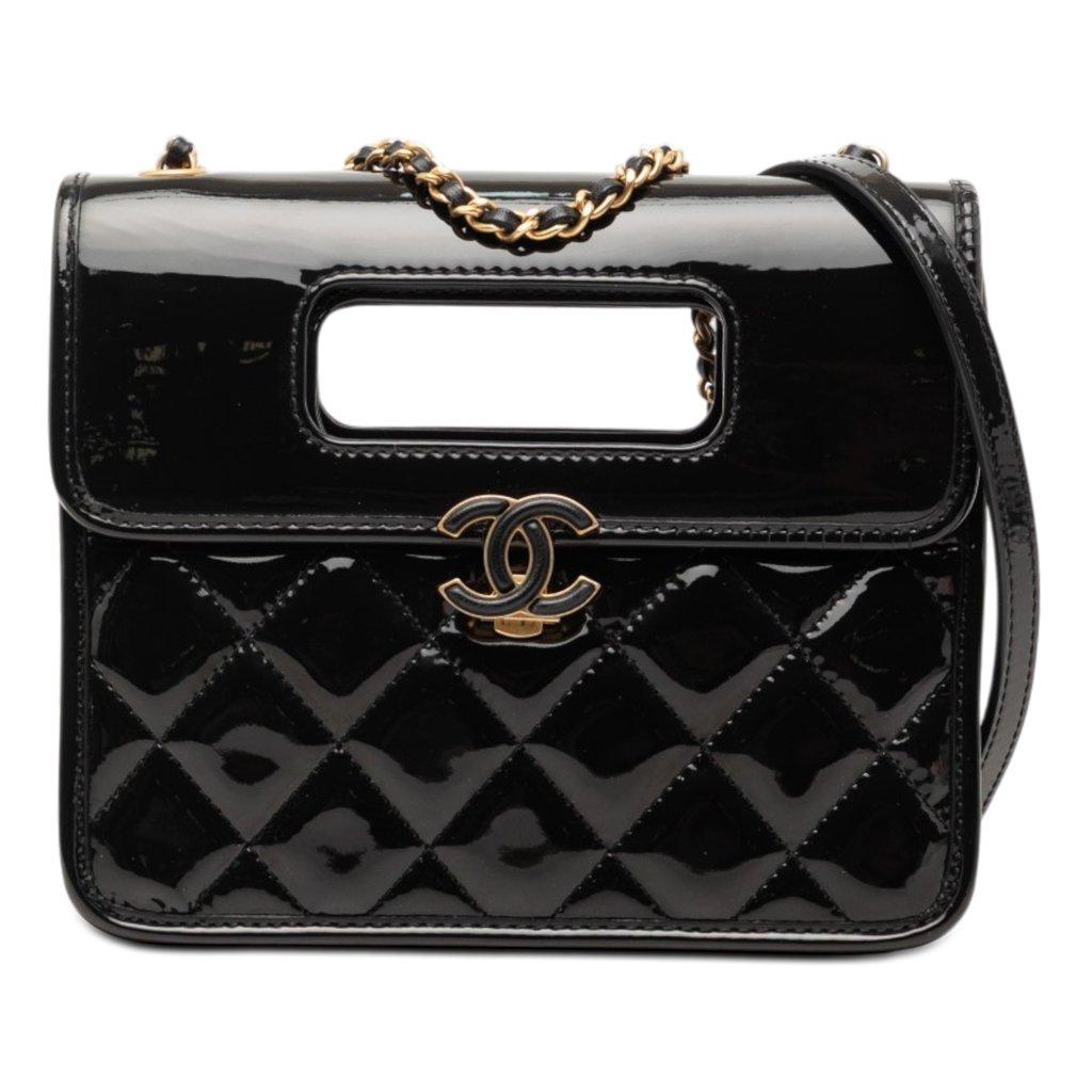 Chanel غطاء صغير مبطن برسومات حاصلة على براءة اختراع