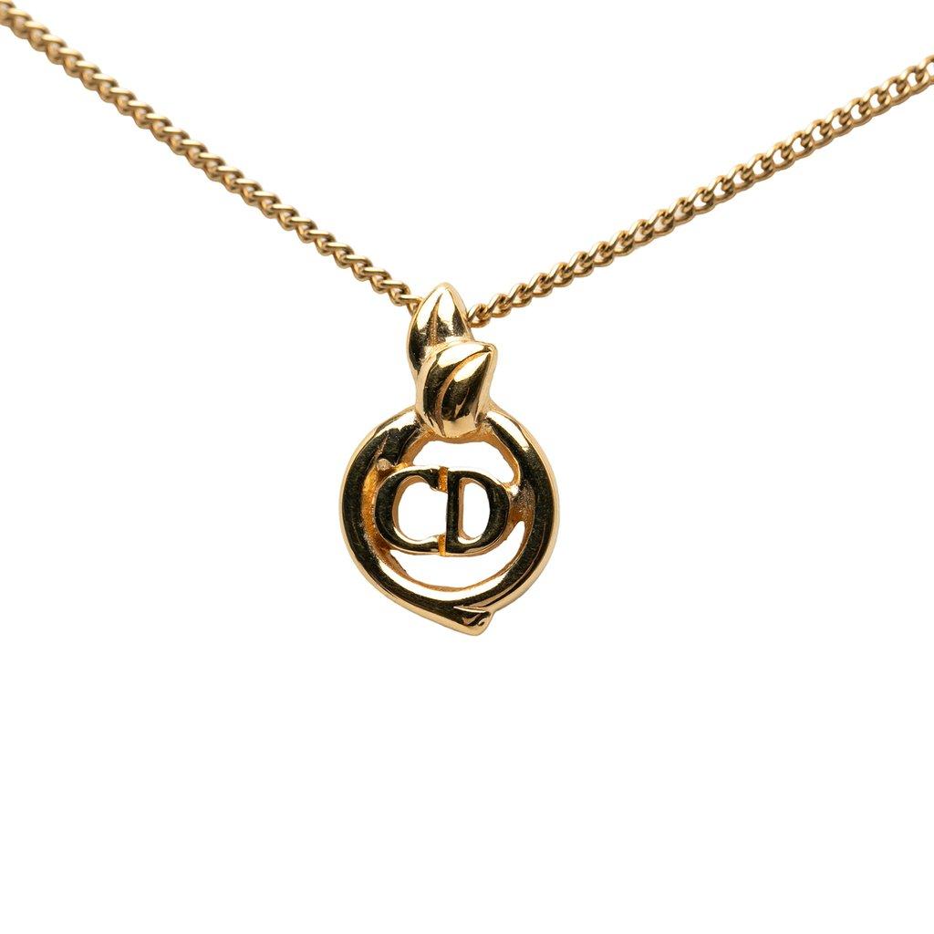 Dior قلادة مطلية بالذهب تحمل شعار CD