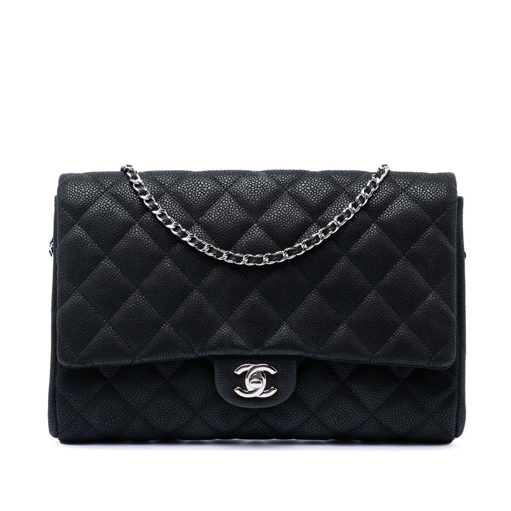 Chanel حقيبة يد CC مبطنة بنمط جلد الكافيار مع سلسلة