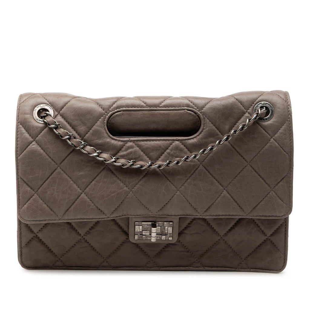 Chanel باريس بيزانس جامبو جلد خروف مغسول غطاء قابل للطي
