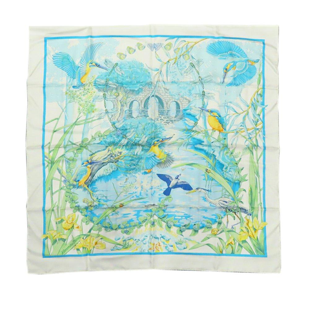 Hermès وشاح حريري من Au Bord Leau 90