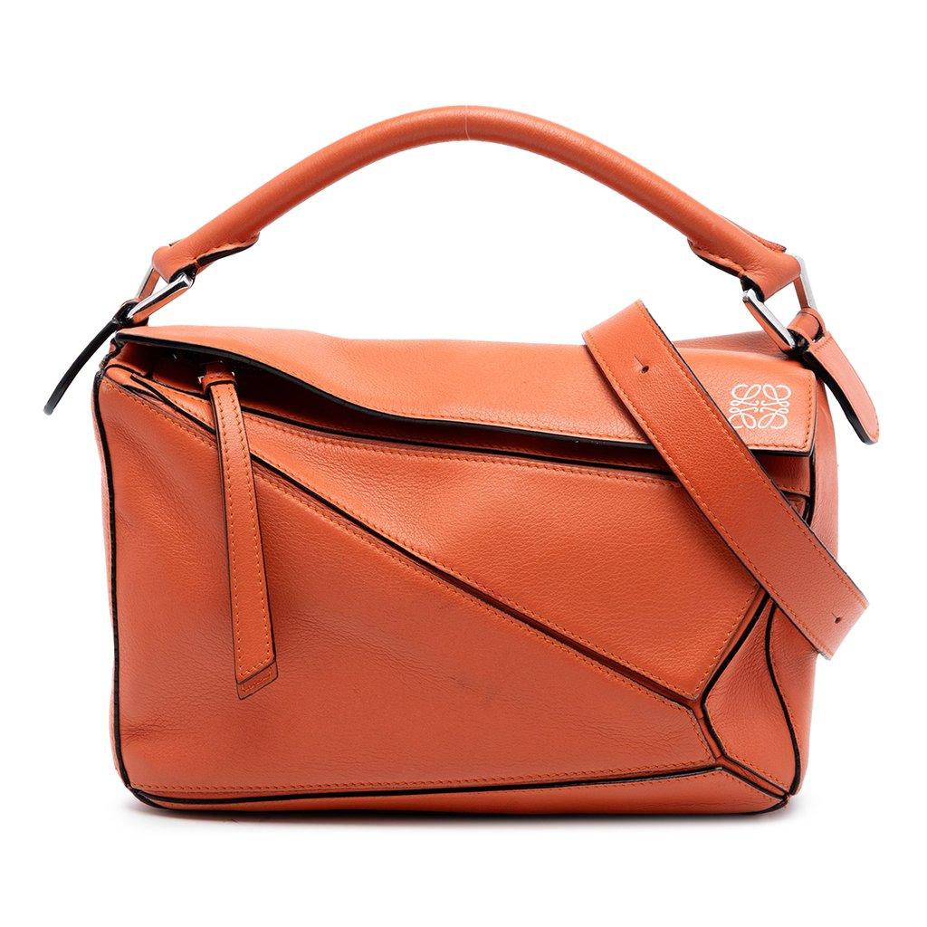 Loewe حقيبة صغيرة من جلد العجل بتصميم أحجية