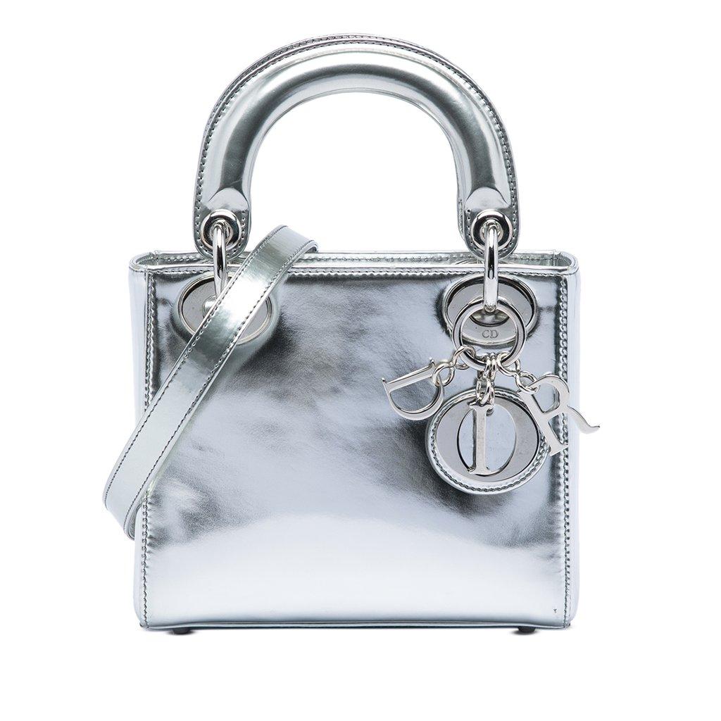 Dior حقيبة ليدي ديور المعدنية الصغيرة اللامعة