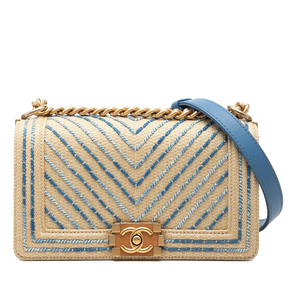 Chanel غطاء سرير صبي من الرافيا بنقشة شيفرون متوسطة الحجم