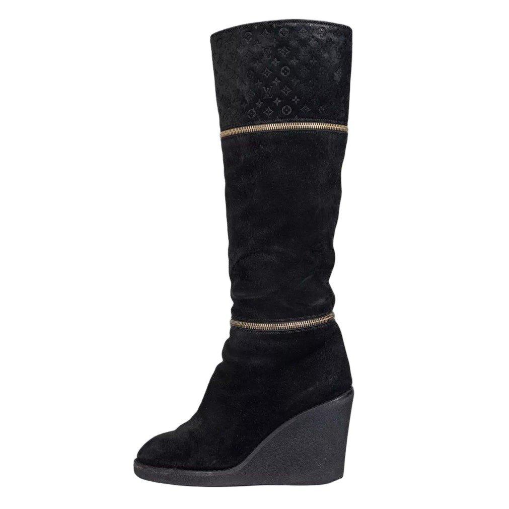 Louis Vuitton Louis Vuitton Black Suede Wedge Ankle Boots - Size 38.5 Pre-owned
