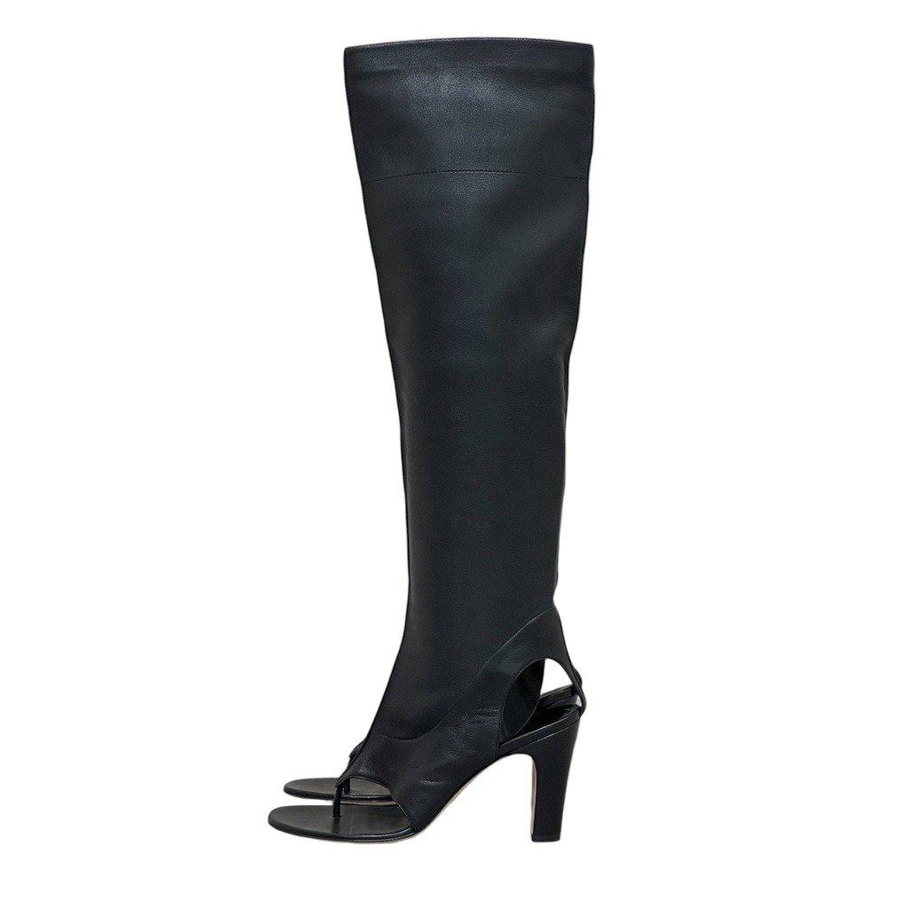 Chanel Chanel Black Leather Thong Heeled Sandal Boots 38 Pre-owned