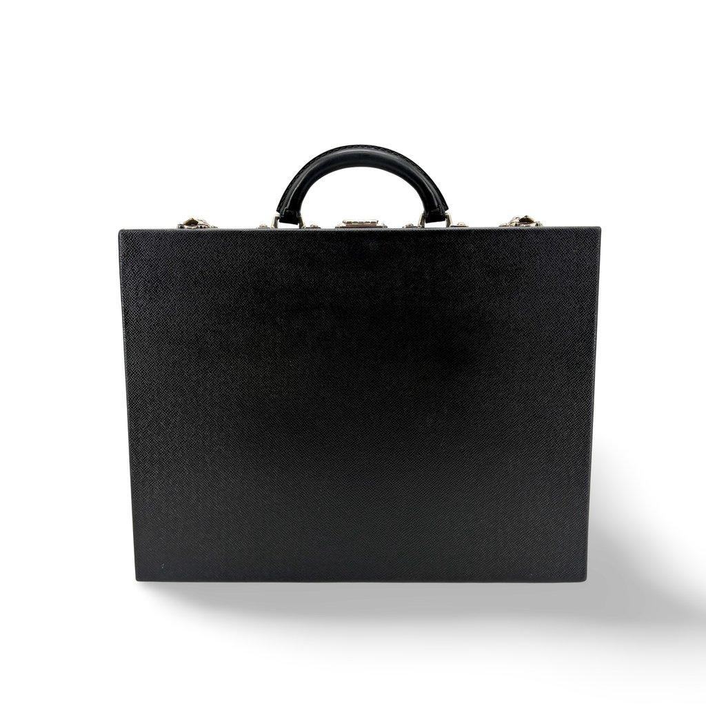 Louis Vuitton Taiga Diplomat