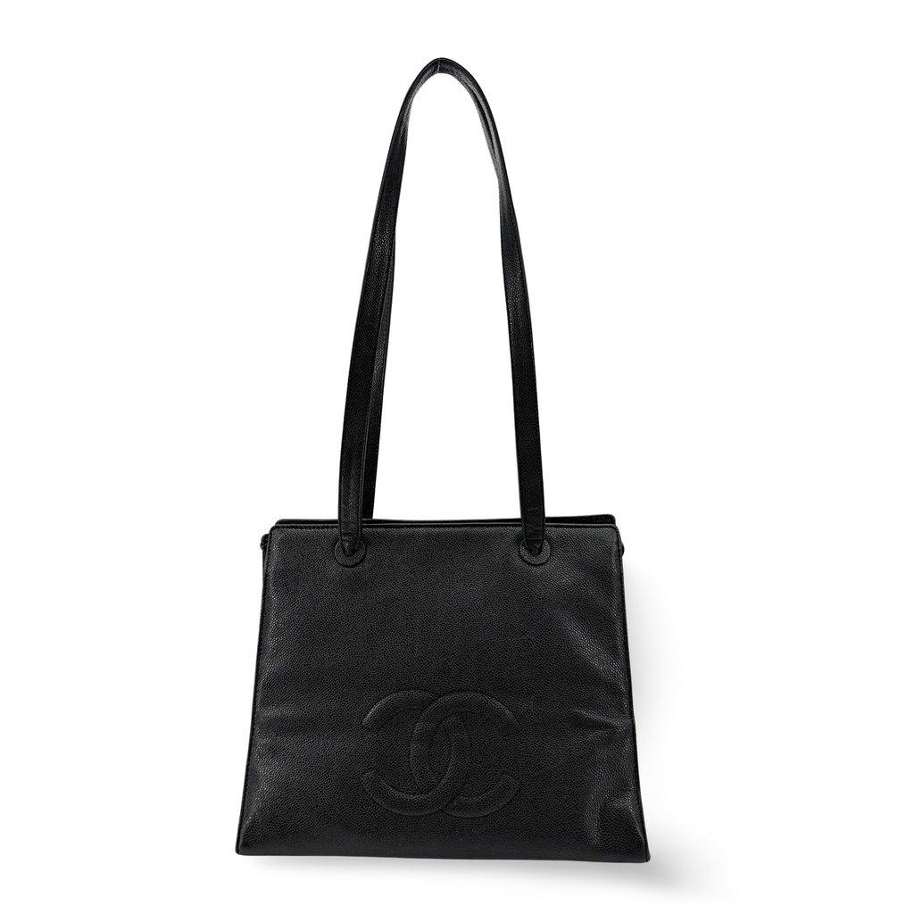 Chanel Vintage Caviar Skin Shoulder Bag Black