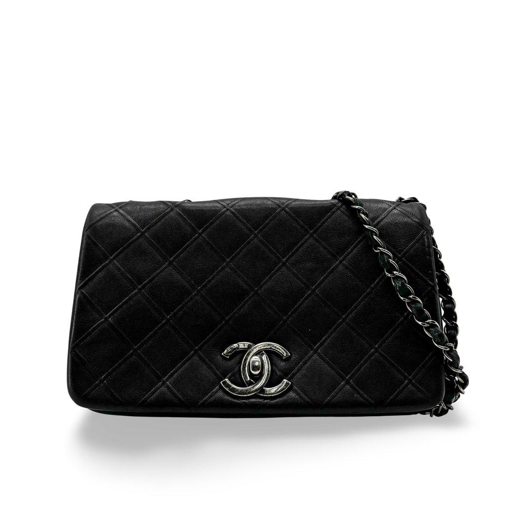 Chanel Vintage Classic Single Flap Bag Medium Lambskin Black Silver Hardware