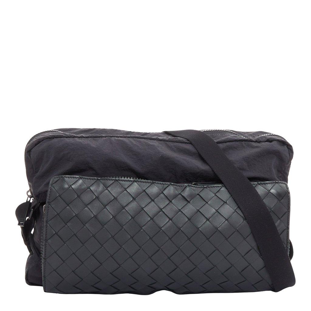 Bottega Veneta 1.5 إنتريتشاتو