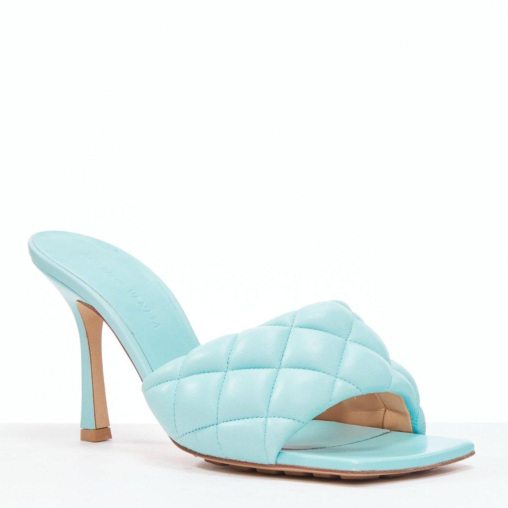 Bottega Veneta كعب أزرق من الجلد