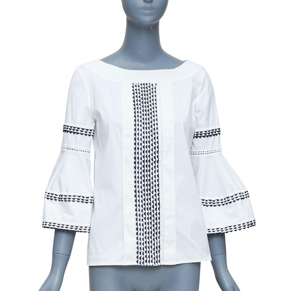 Oscar de la Renta Scallop Sleeve Top