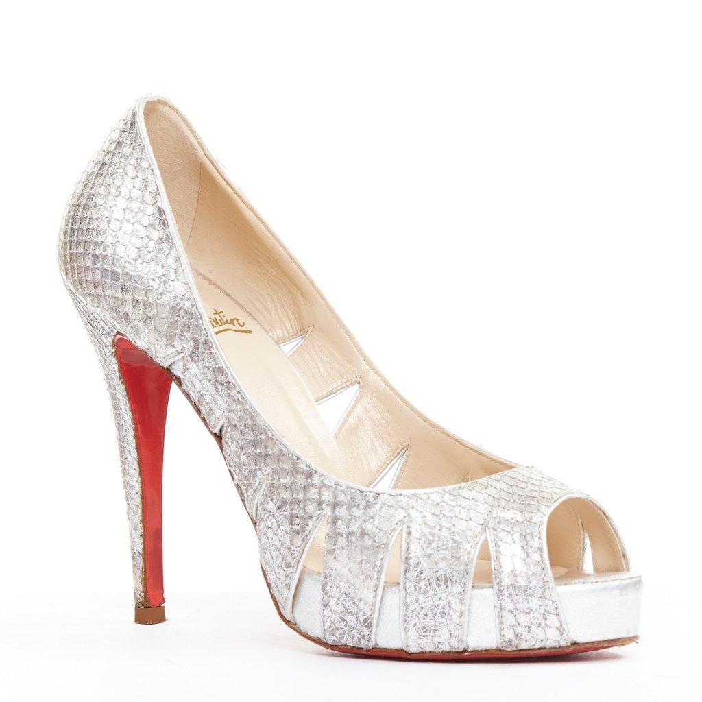 Christian Louboutin فونتانيتي