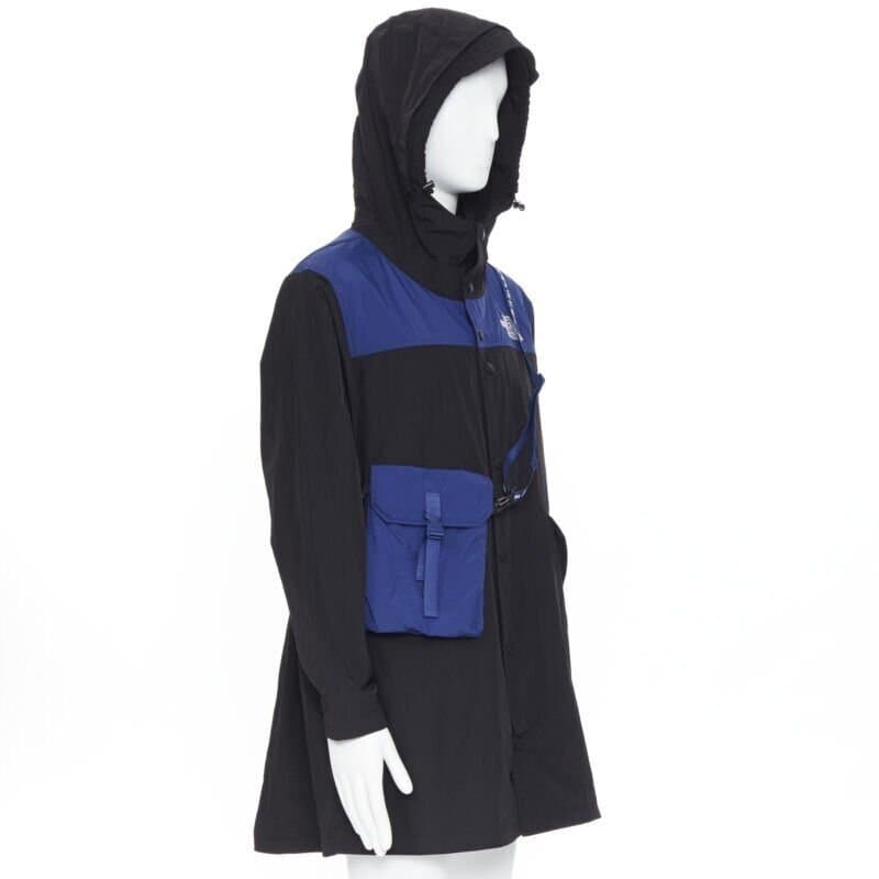 The North Face معطف مطري أزرق برافو
