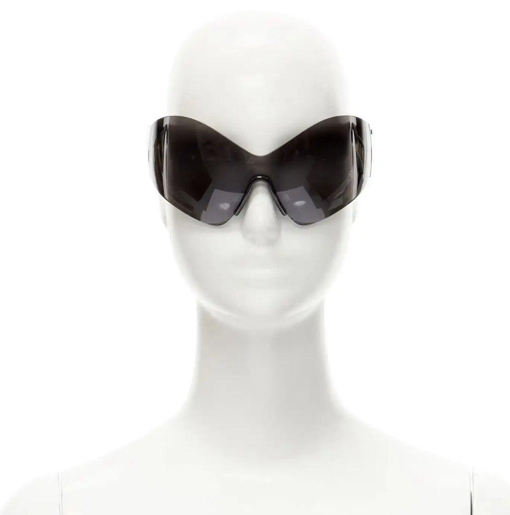 Balenciaga BB0180S-001