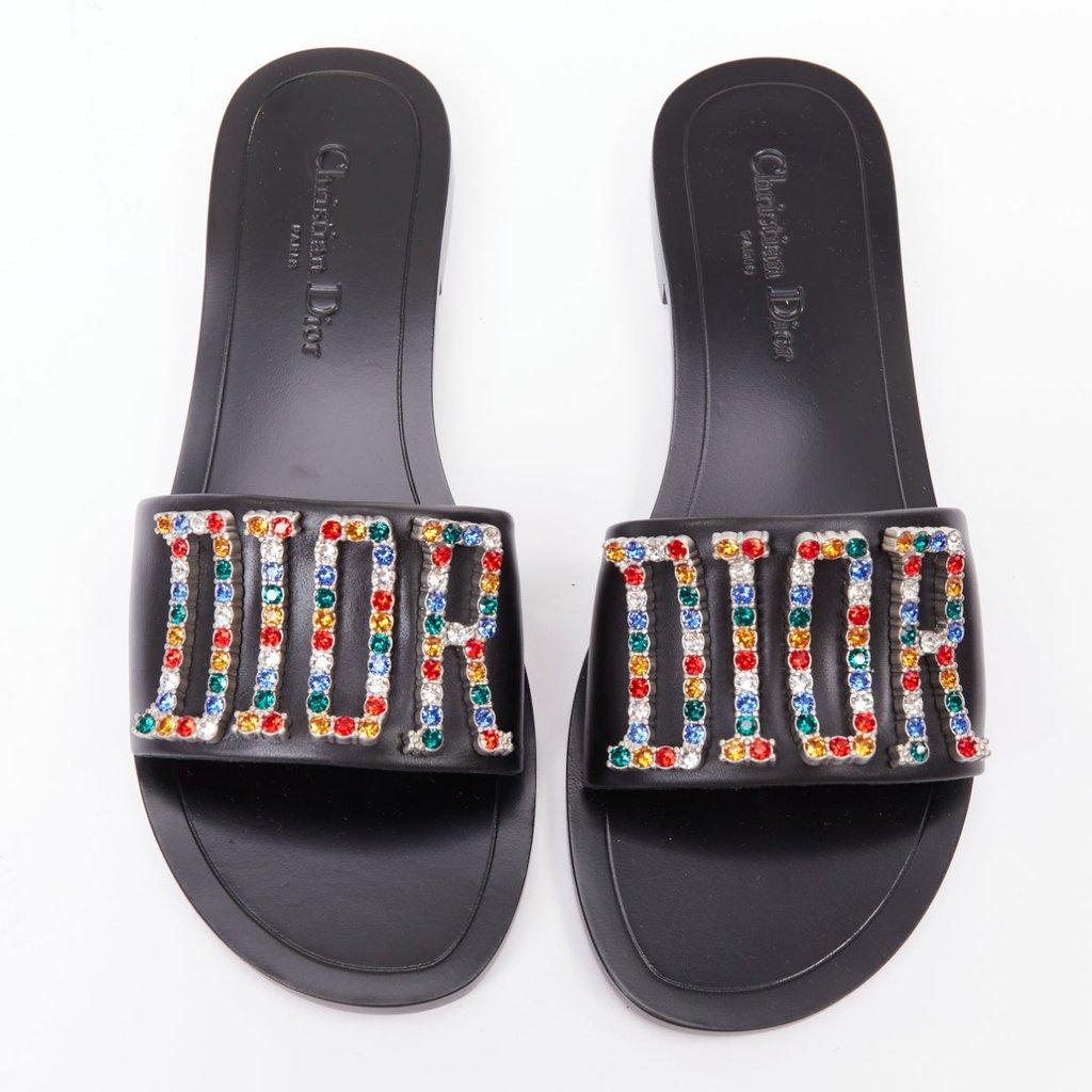 Dior ديو(ر) ريفولوشن