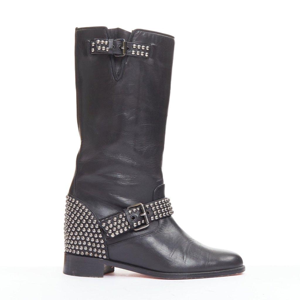Christian Louboutin بيكلوبوتو