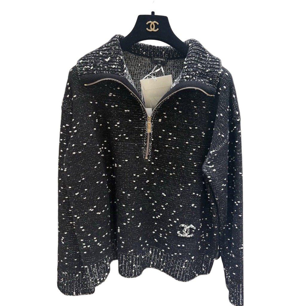 Chanel Pullover