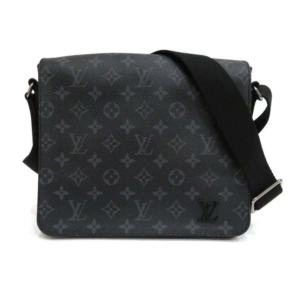 Louis Vuitton حقيبة مونوجرام إكليبس كانفاس ديستريكت بي إم