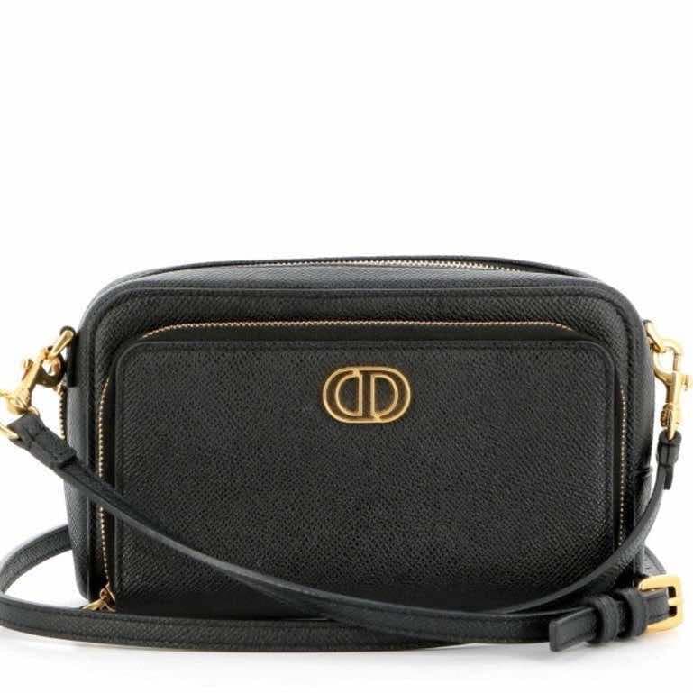 Dior كارو