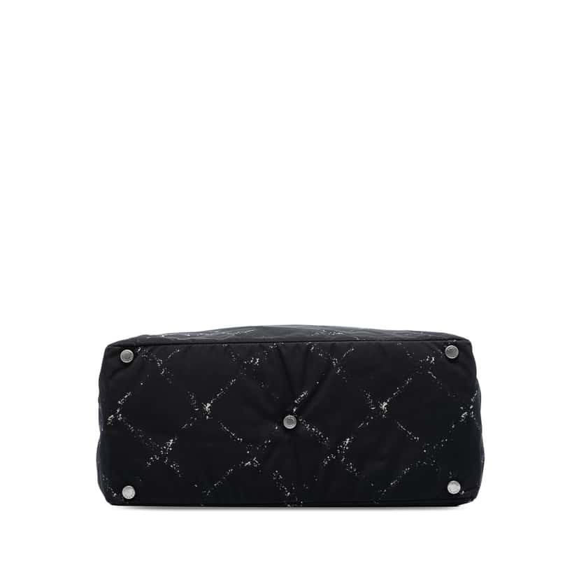 Chanel Old Travel Line Nylon Tote Black Very good condition - Inside View