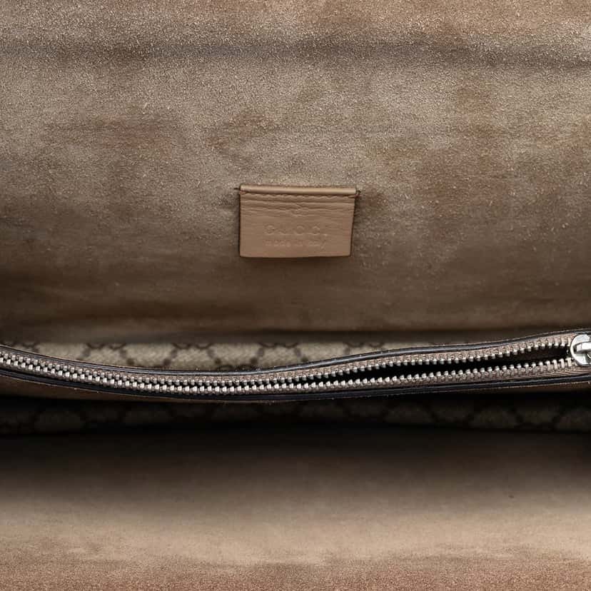 Gucci Medium GG Supreme Dionysus Shoulder Bag Beige Very good condition - Model View
