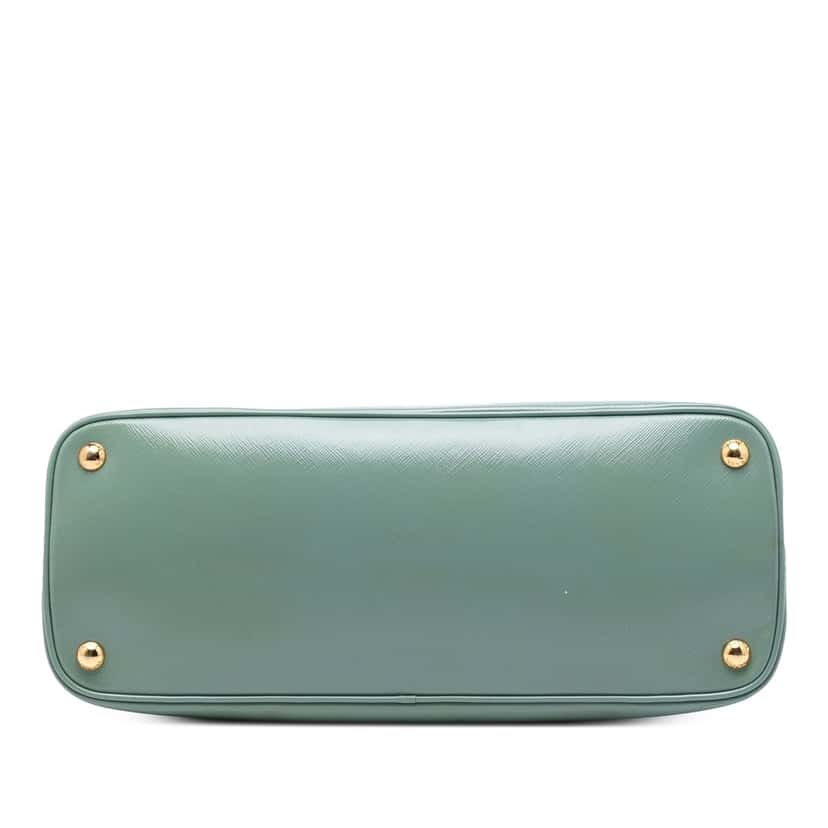 Prada Large Saffiano Vernice Promenade Satchel Green Leather Very good condition - Inside View