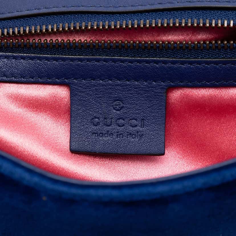 Gucci Medium GG Marmont Matelasse Velvet Shoulder Bag Blue Very good condition - Box View