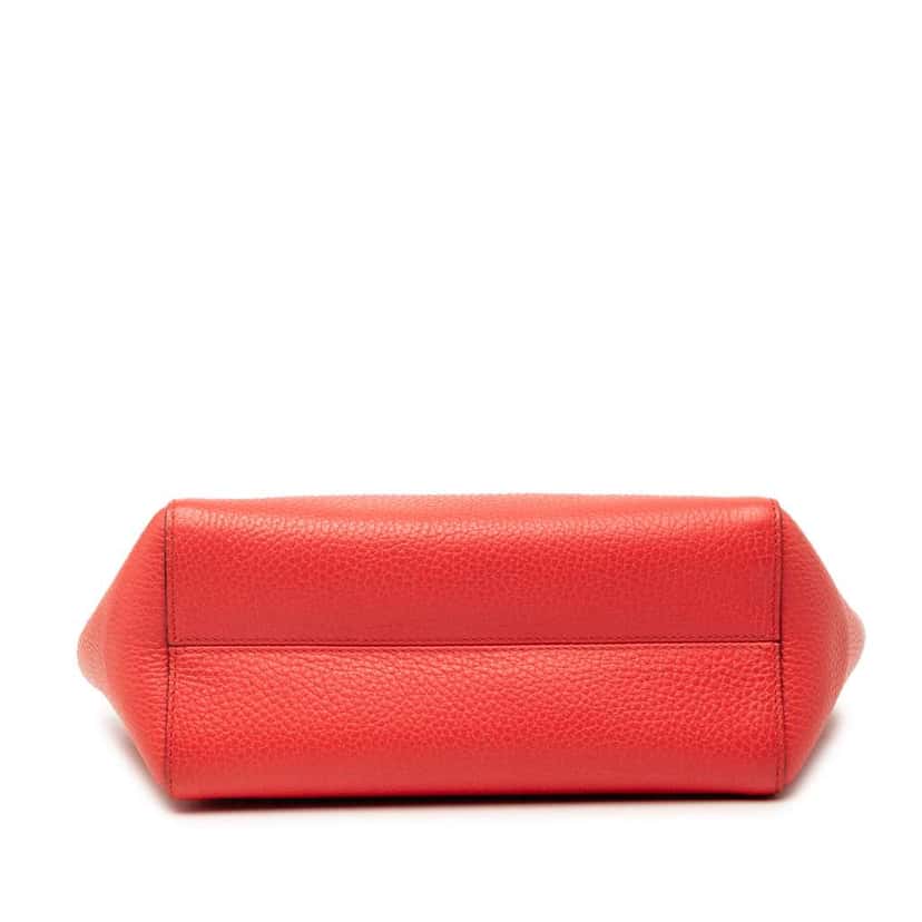 Gucci Mini Leather Swing Handbag Red Leather Very good condition - Inside View