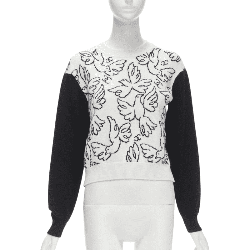 Chanel Dove CC Pullover
