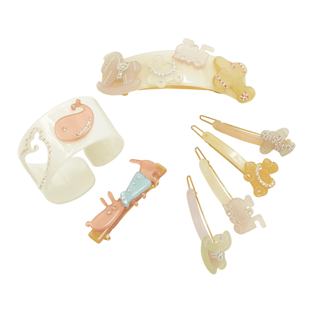 Unsigned / متعددة Horse Bangle Clip