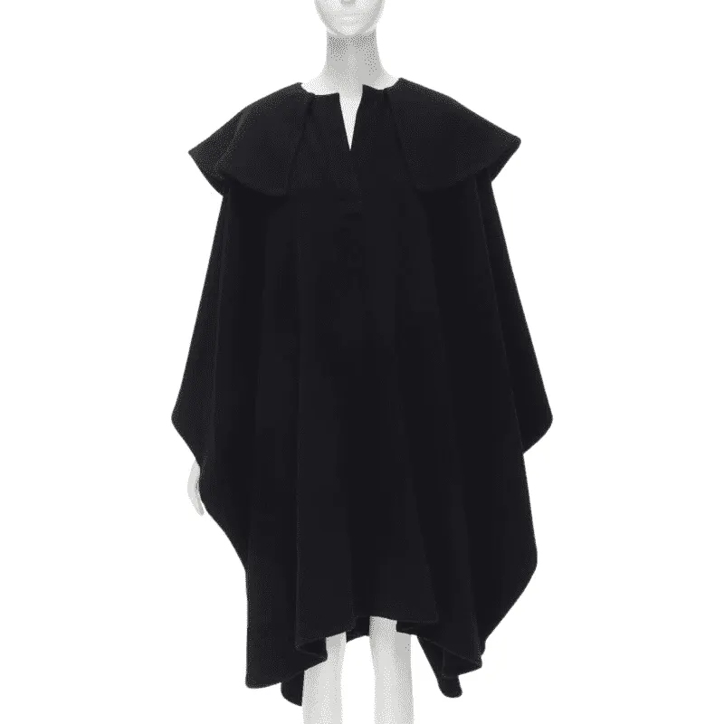Comme Des Garcons Black Wool Poncho Cape Black Wool Never worn - Front View