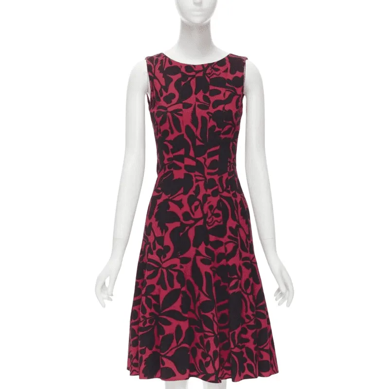 Oscar De La Renta Panelled Flared Dress Red Polyester Very good - Front View