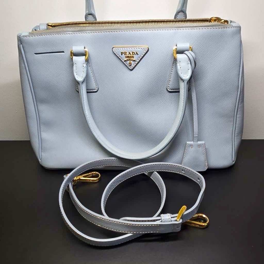 Prada Galleria - Side view