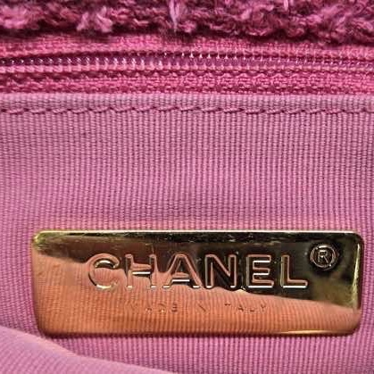 Chanel 19 - Detail 1