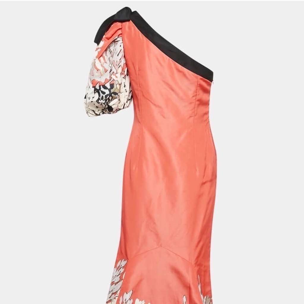 Oscar de la Renta One Shoulder Gown - Back view