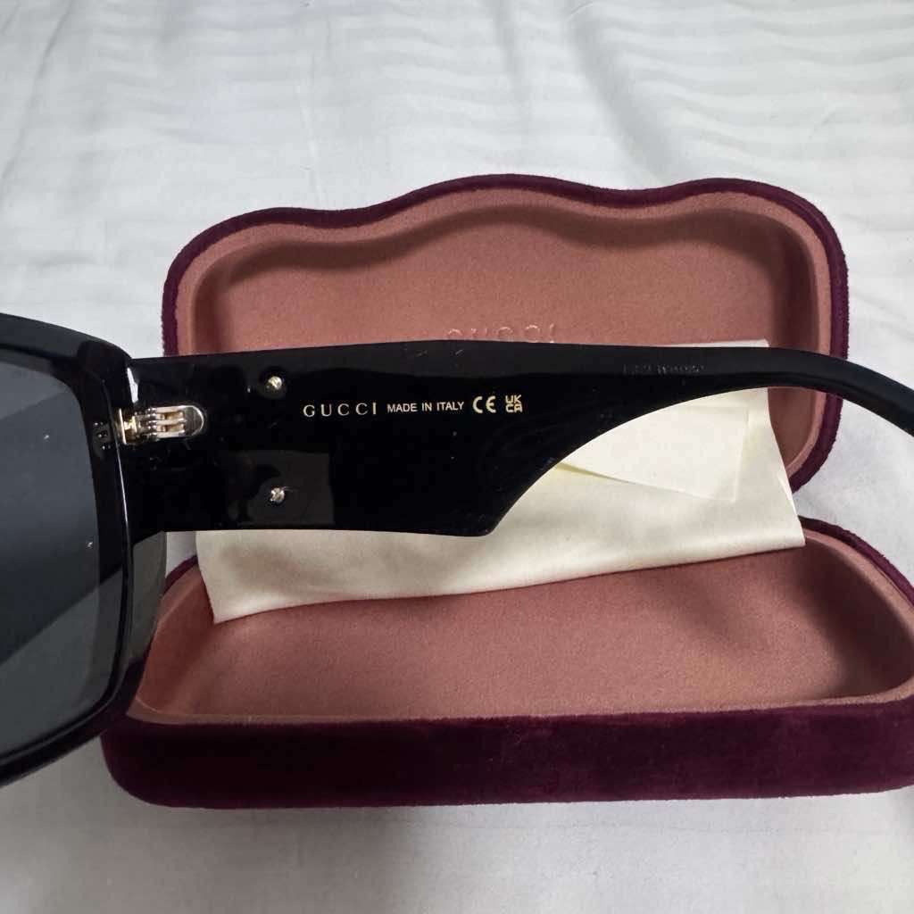 Gucci Over Size Rectangular - Back view