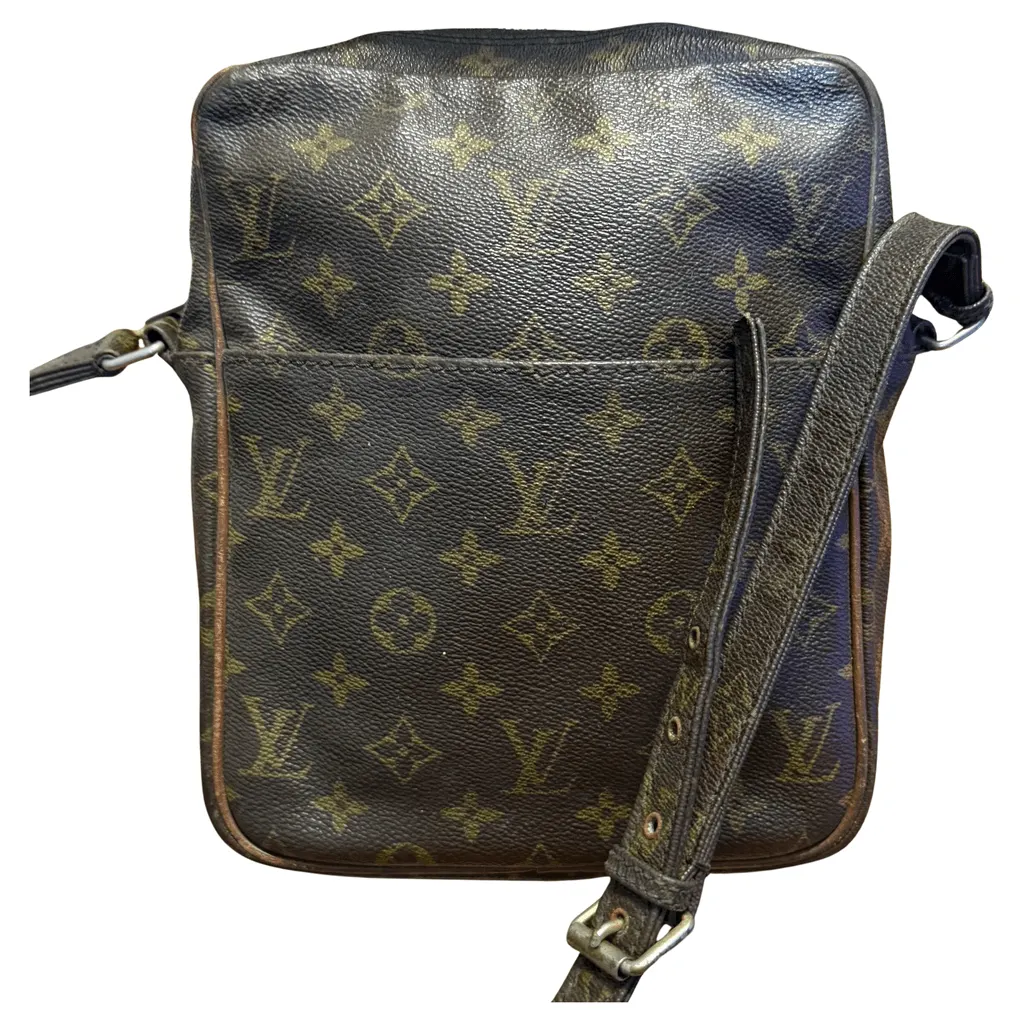 Louis Vuitton Crossbody Bag Brown Leather Good - Front View