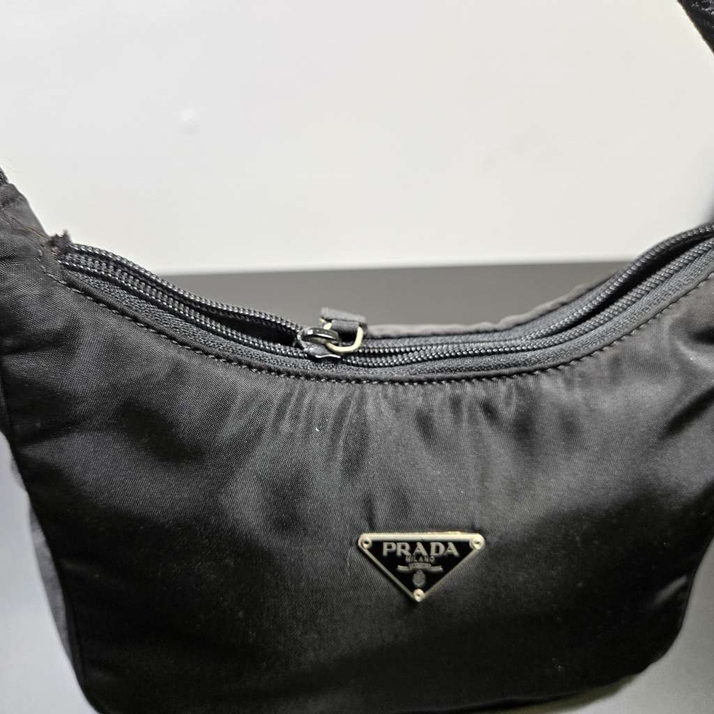 Prada Nylon Tessuto - Detail 1