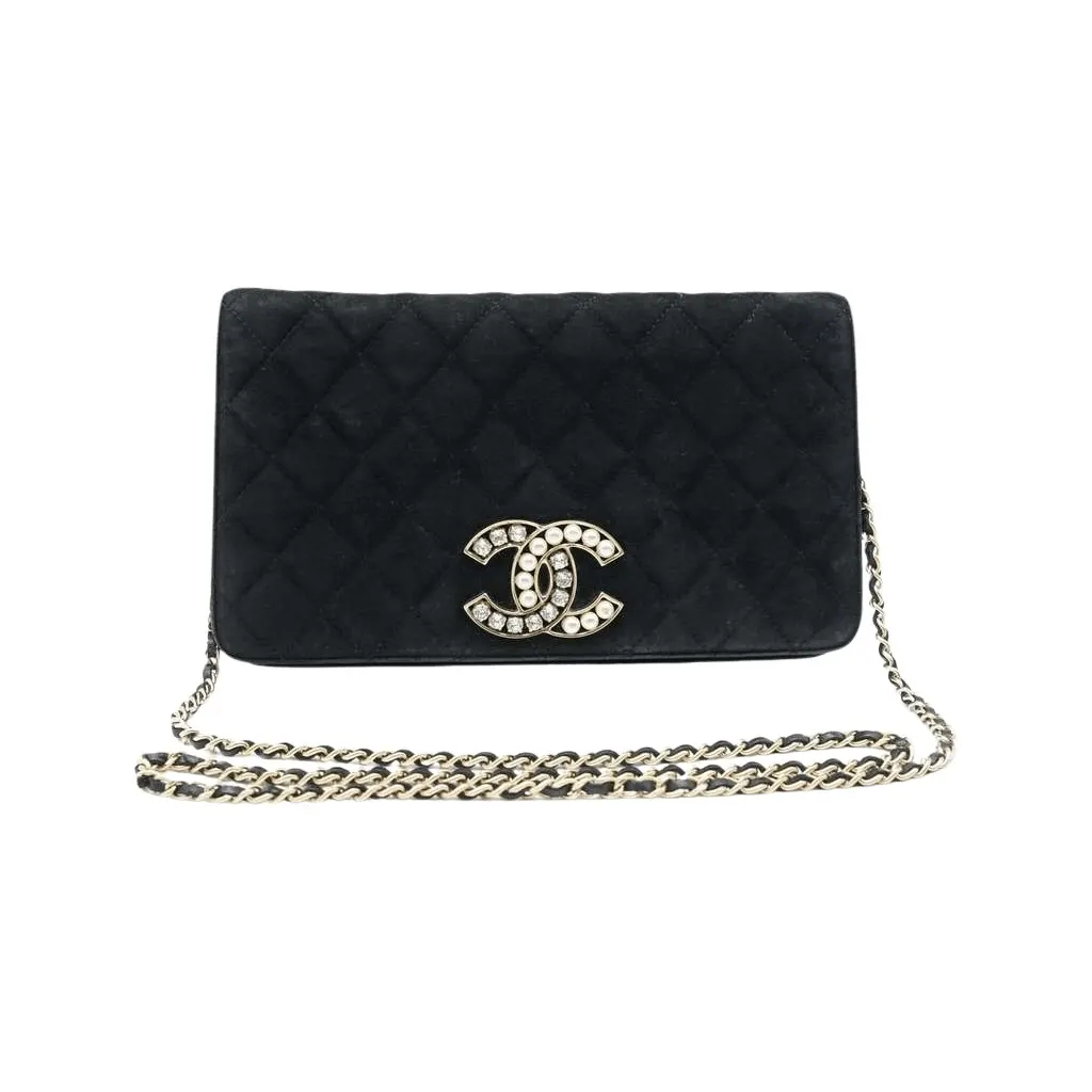 Champion Velvet Pearl & Rhinestone CC Logo 19789951 Black Velvet Fair - Front View
