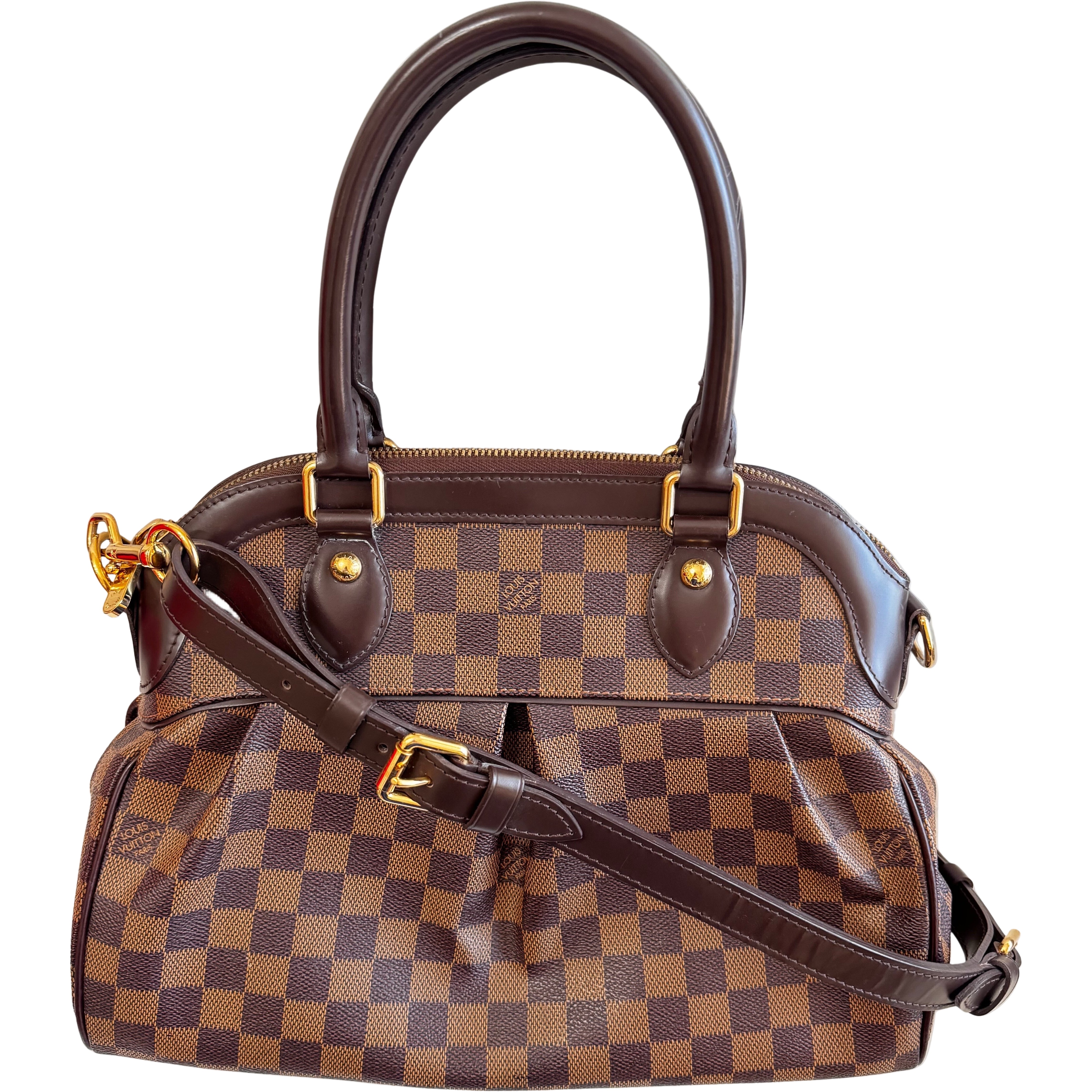 لويس فويتون دامير إيبين تريفي رئيس الوزراء